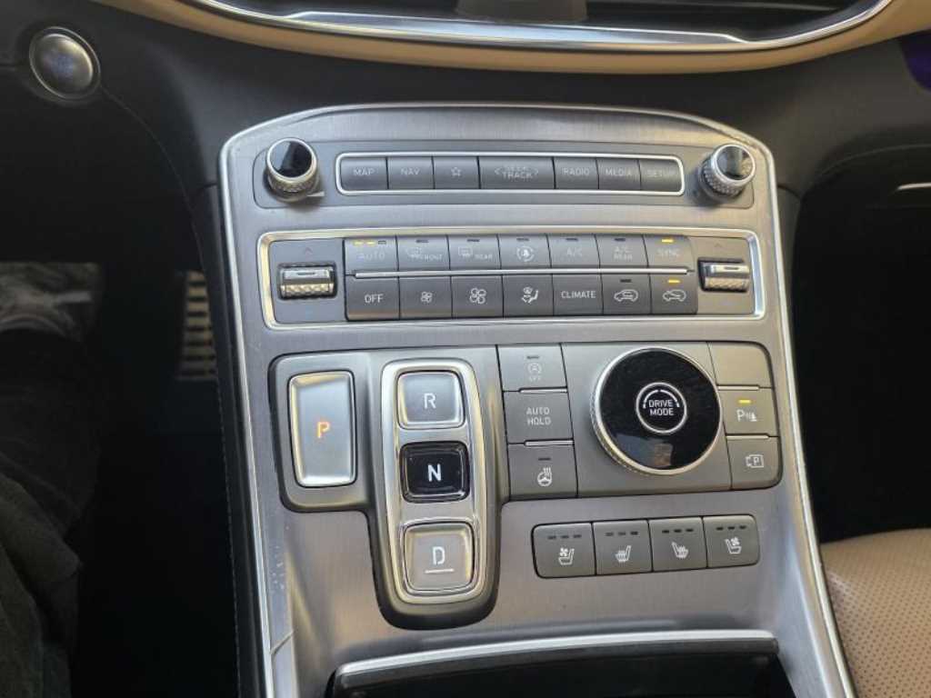 HYUNDAI Santa Fe - Vista 6