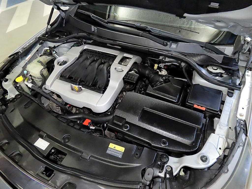 SAMSUNG SM5 2012 Plateado - Importación desde Corea - HF Imports Iquique - Foto 17