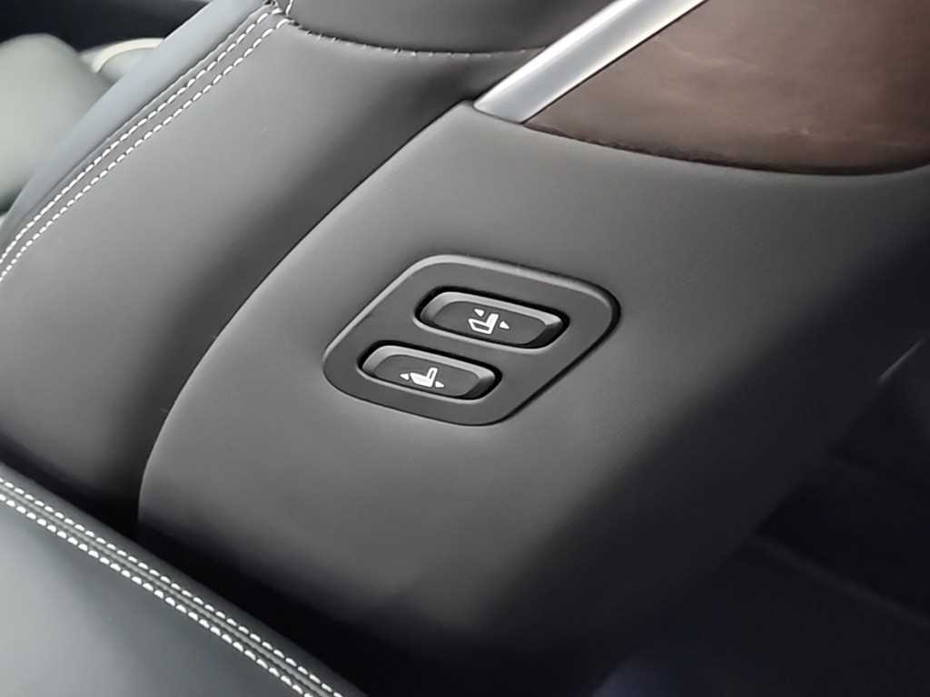 Genesis G90 2022 Negro - Importación desde Corea - HF Imports Iquique - Foto 13