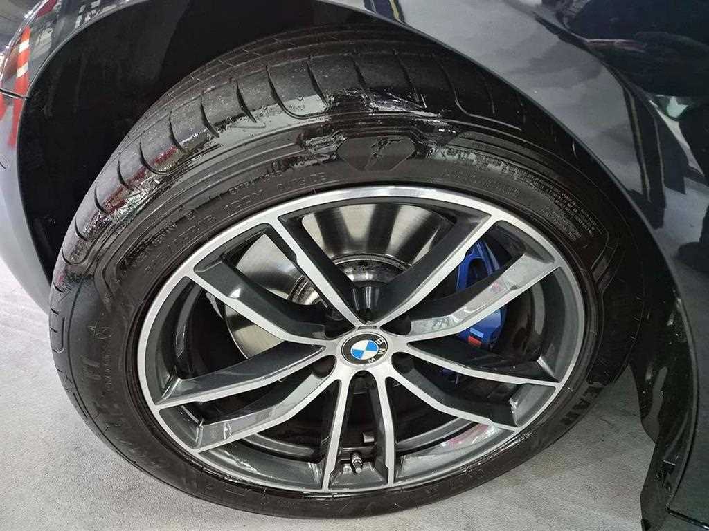 BMW 5 Series 2022 Negro - Importación desde Corea - HF Imports Iquique - Foto 20