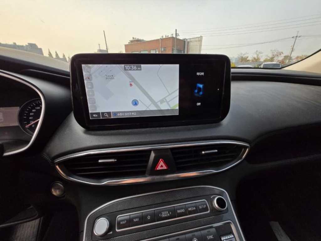 HYUNDAI Santa Fe - Vista 5