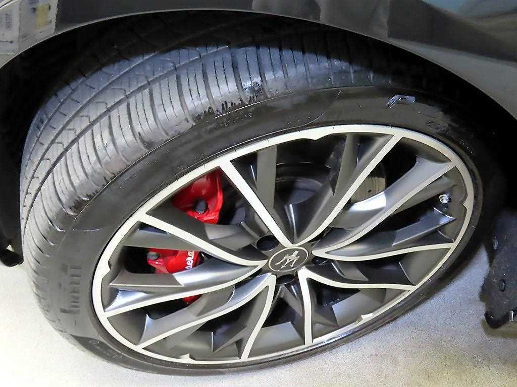 Maserati Ghibli 2022 Negro - Importación desde Corea - HF Imports Iquique - Foto 20