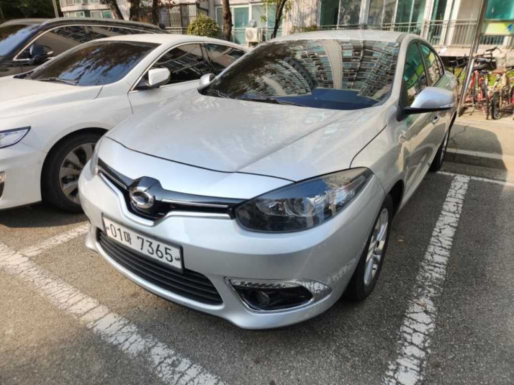 SAMSUNG SM3 2018 Plateado - Importación desde Corea - HF Imports Iquique - Foto 1