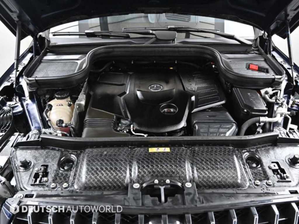 Mercedes Benz GLE Class - Vista 6