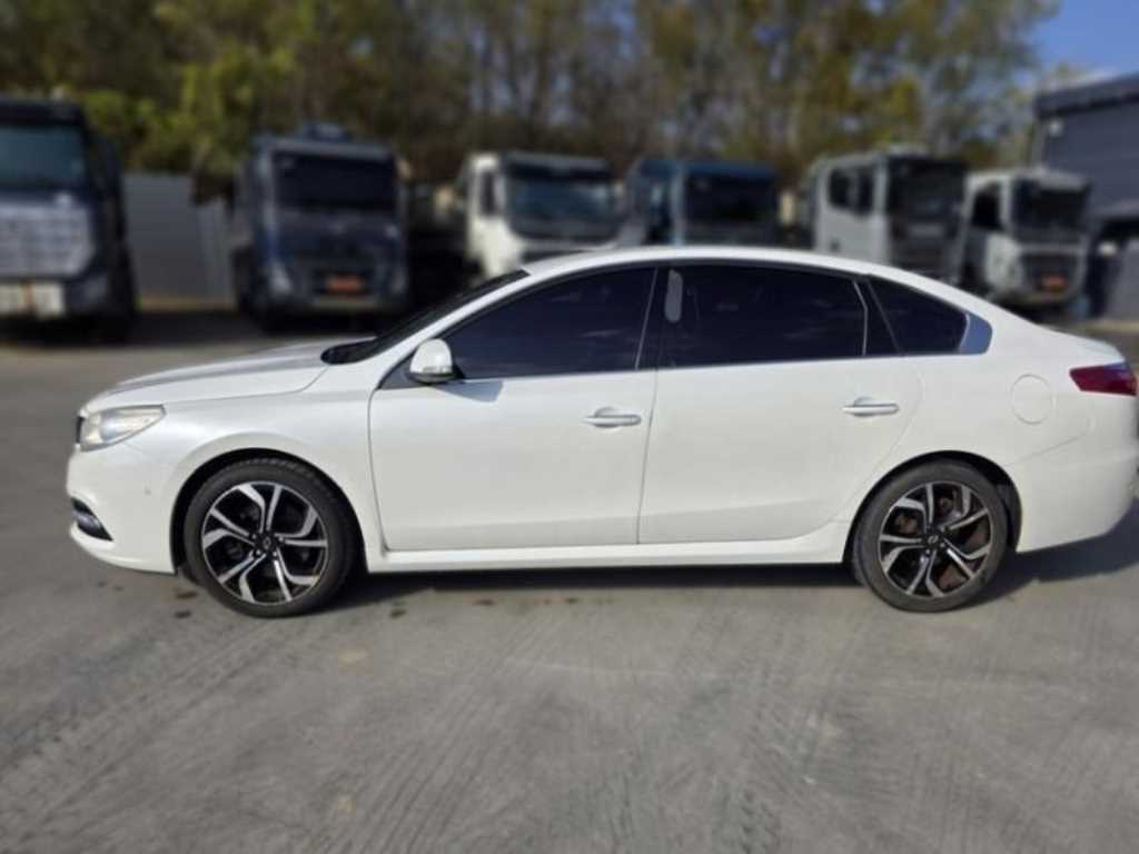 SAMSUNG SM7 - Vista 3