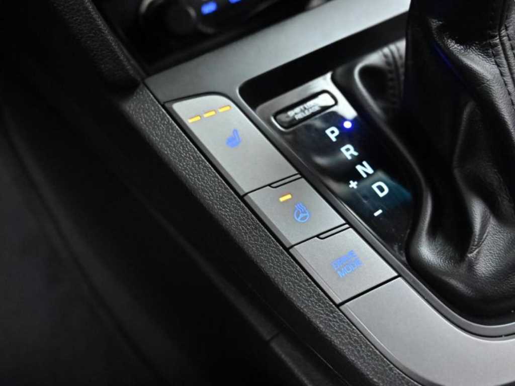 HYUNDAI Avante 2016 - Importación desde Corea - HF Imports Iquique - Foto 17