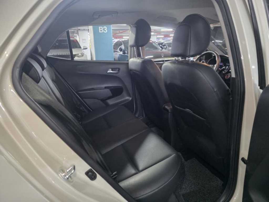 KIA Morning - Vista 9