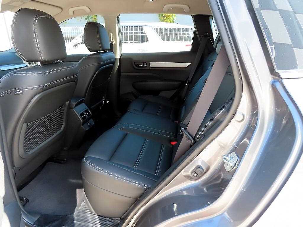 SAMSUNG QM6 - Vista 6