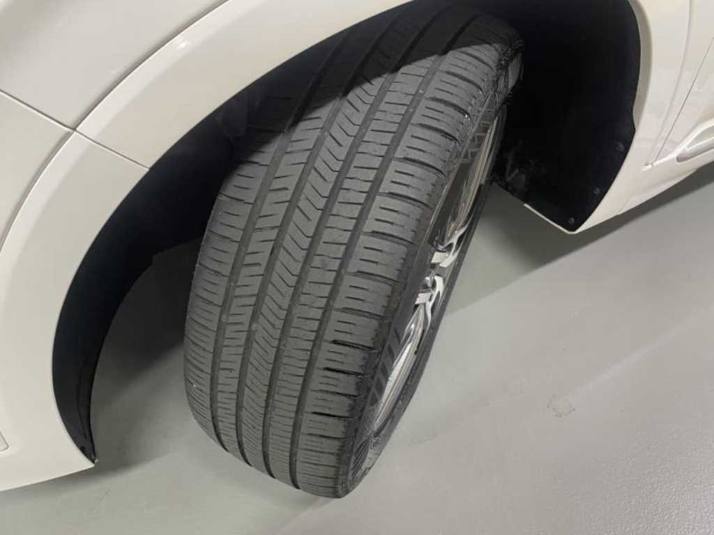 HYUNDAI Santa Fe - Vista 6