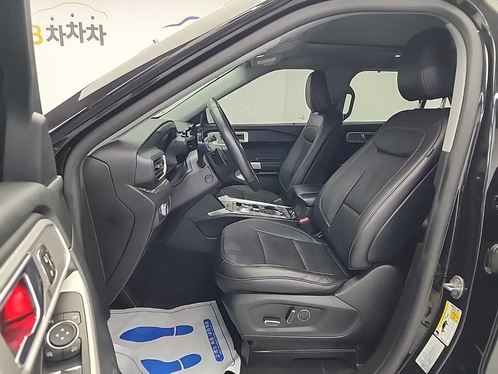 Ford Explorer - Vista 11