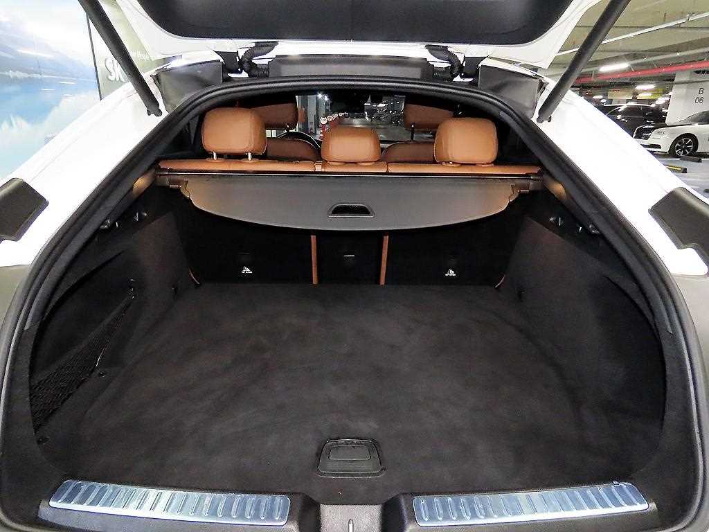 Mercedes Benz GLC Class 2022 Blanco - Importación desde Corea - HF Imports Iquique - Foto 16