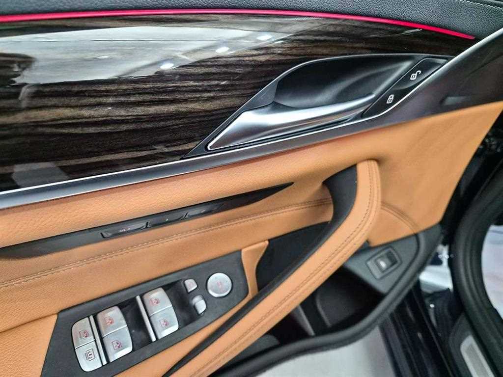 BMW 5 Series - Vista 11