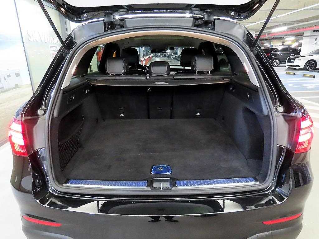 Mercedes Benz GLC Class 2019 Negro - Importación desde Corea - HF Imports Iquique - Foto 16