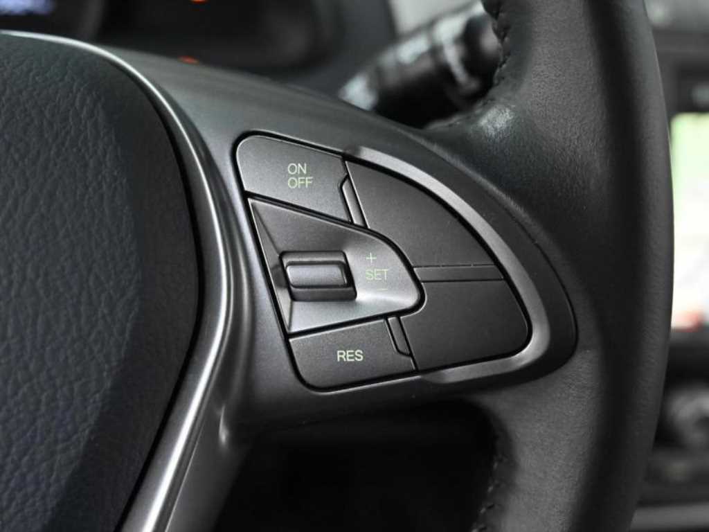 Ssangyong Korando - Vista 12