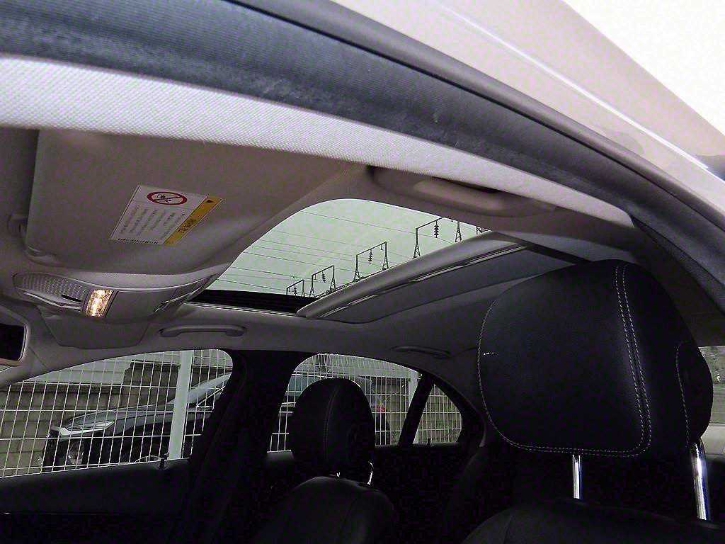 Mercedes Benz C Class 2016 Plateado - Importación desde Corea - HF Imports Iquique - Foto 16