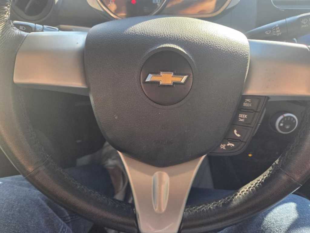 Chevrolet Spark - Vista 5