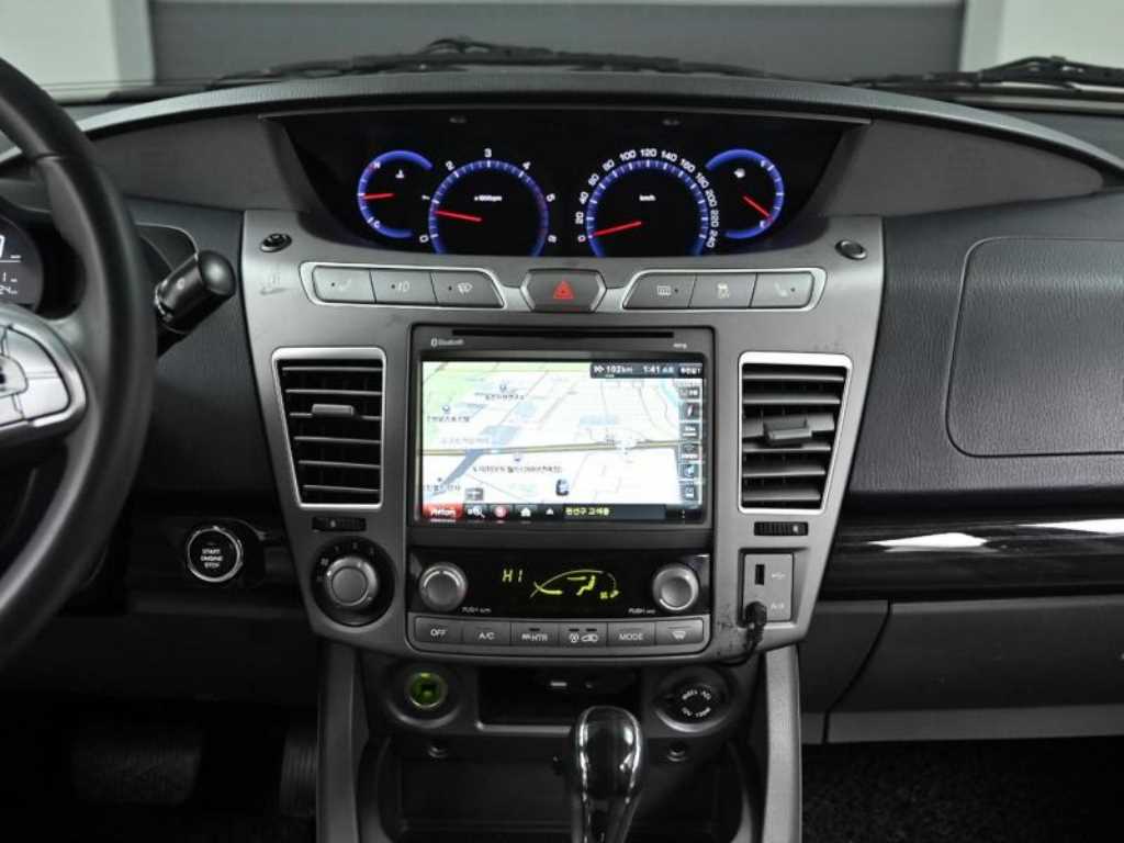 Ssangyong Korando - Vista 10