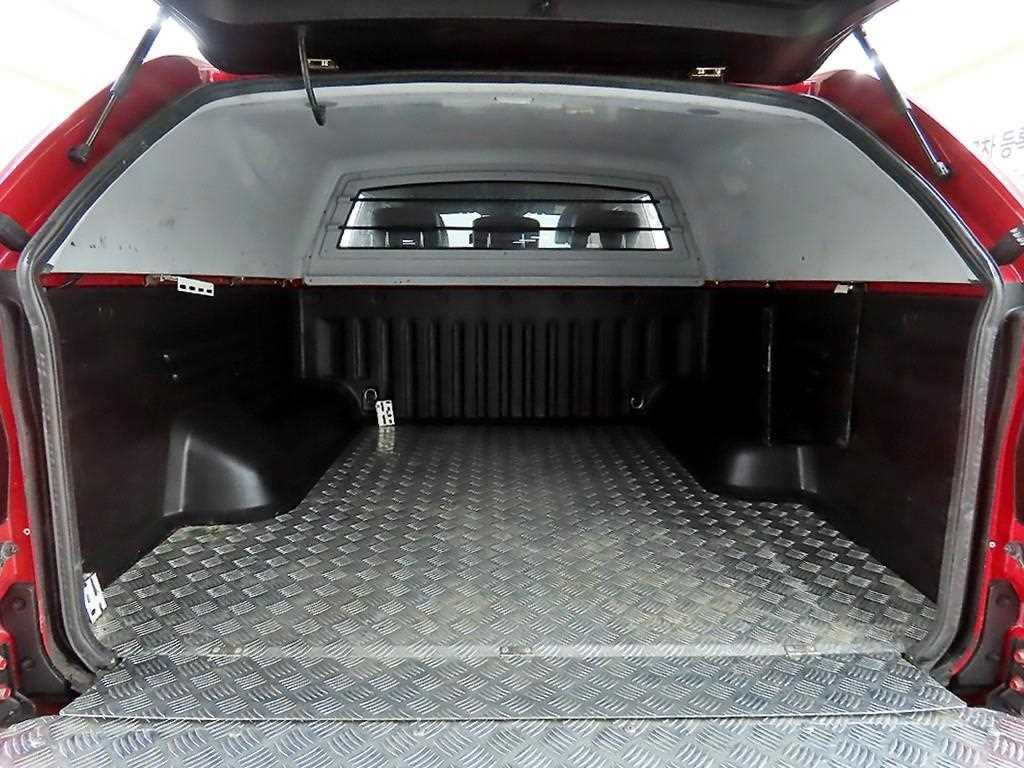 Ssangyong Rexton 2023 Rojo - Importación desde Corea - HF Imports Iquique - Foto 18