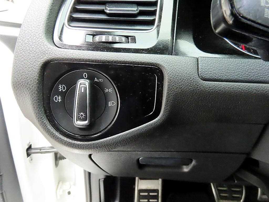 Volkswagen Golf 2016 - Importación desde Corea - HF Imports Iquique - Foto 13