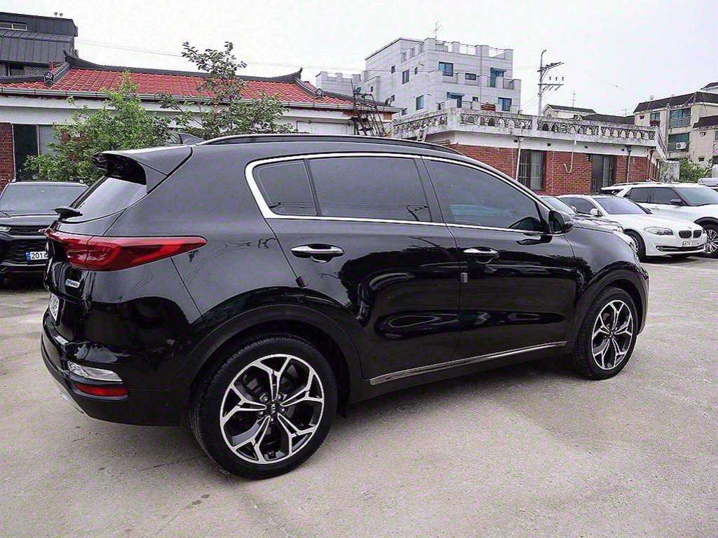 KIA Sportage - Vista 4