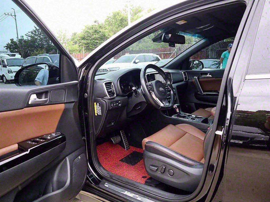 KIA Sportage - Vista 6