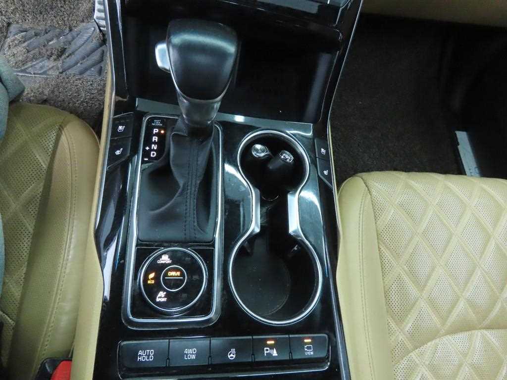 KIA Mohave - Vista 12