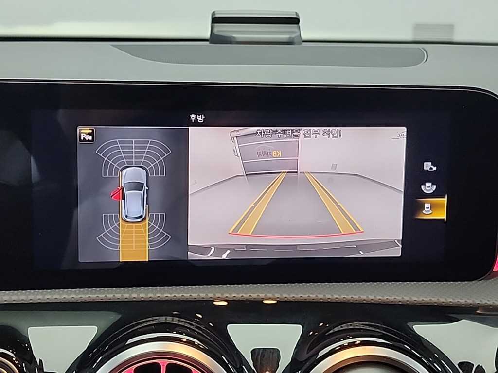 Mercedes Benz A Class 2022 Negro - Importación desde Corea - HF Imports Iquique - Foto 15