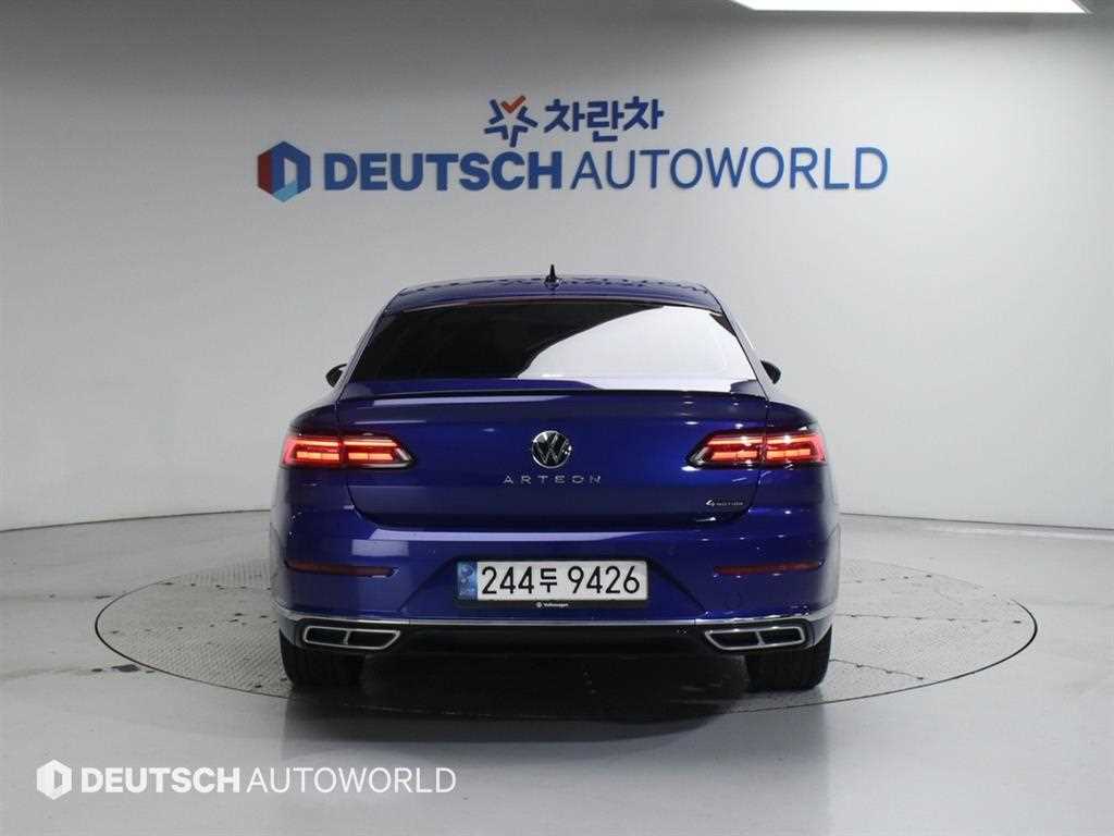Volkswagen Arteon - Vista 4