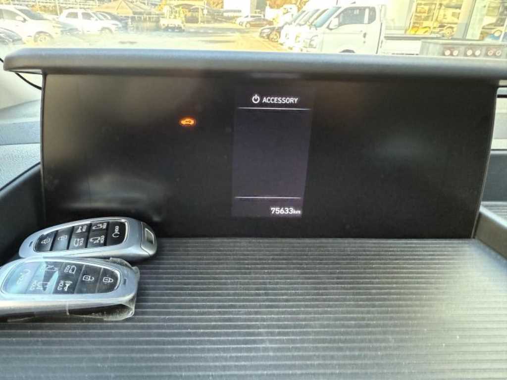 HYUNDAI Staria - Vista 10