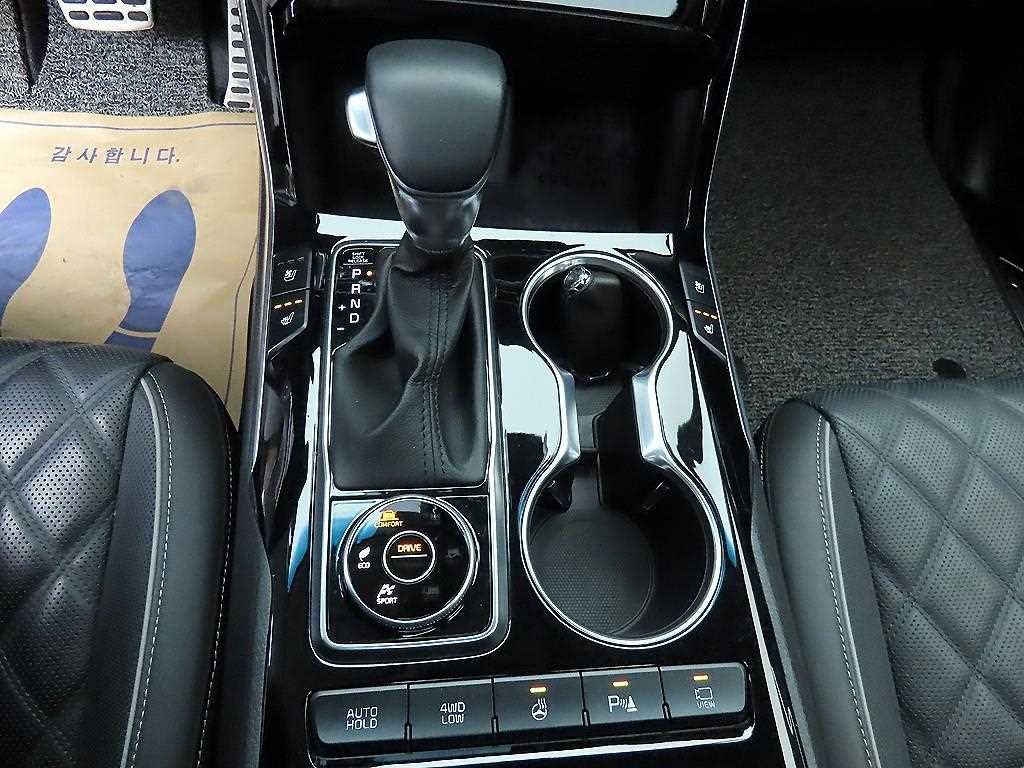 KIA Mohave - Vista 10