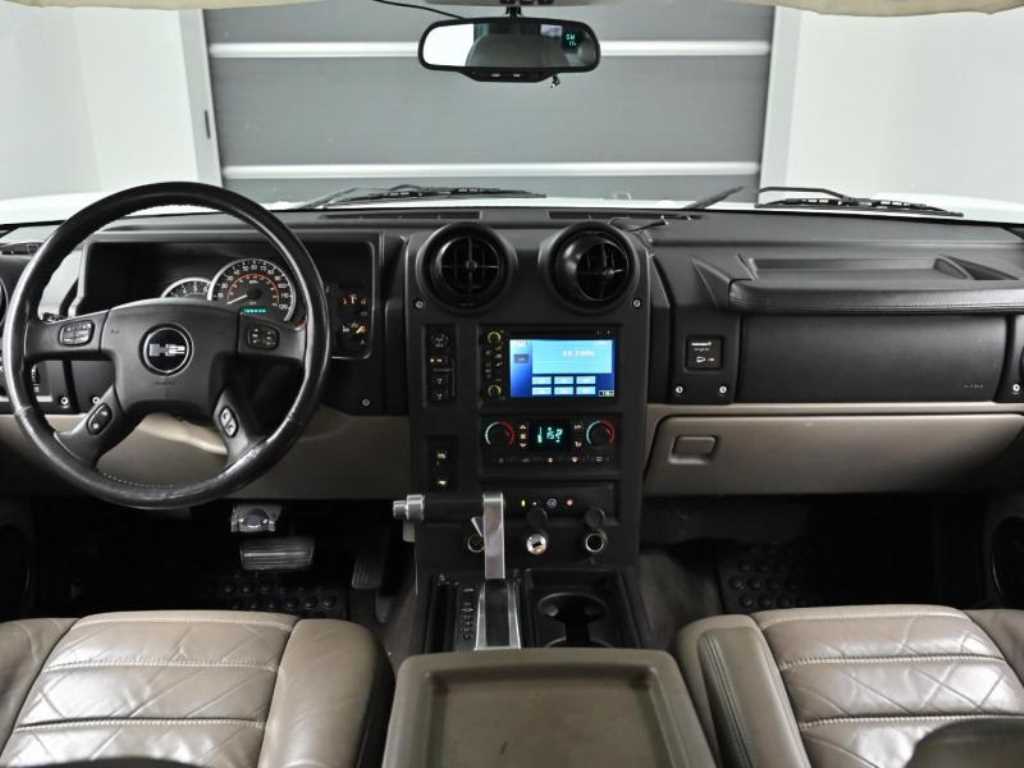 Hummer H2 - Vista 7