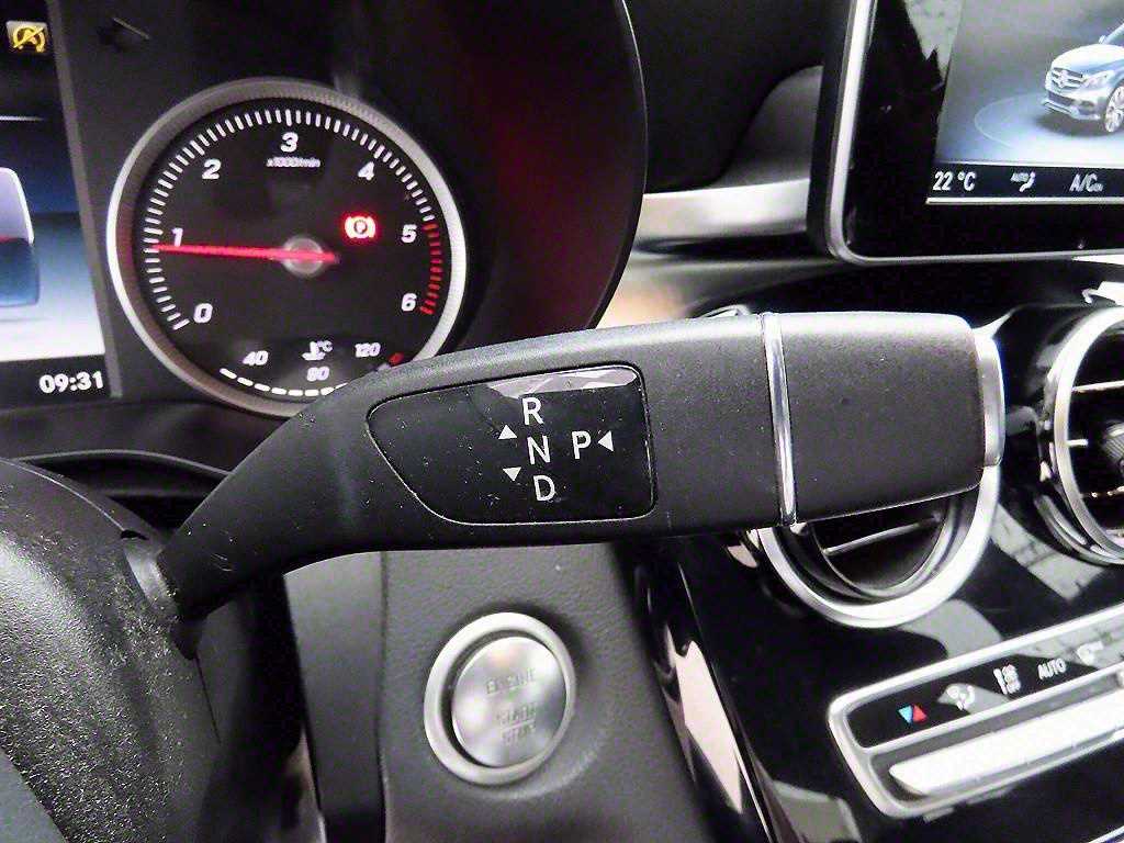 Mercedes Benz C Class - Vista 10