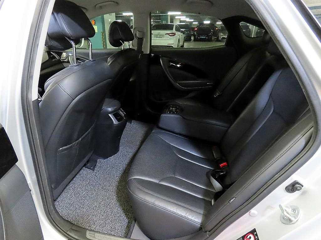 HYUNDAI Grandeur - Vista 7