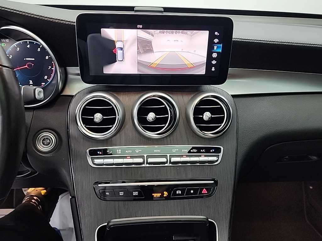 Mercedes Benz GLC Class - Vista 10