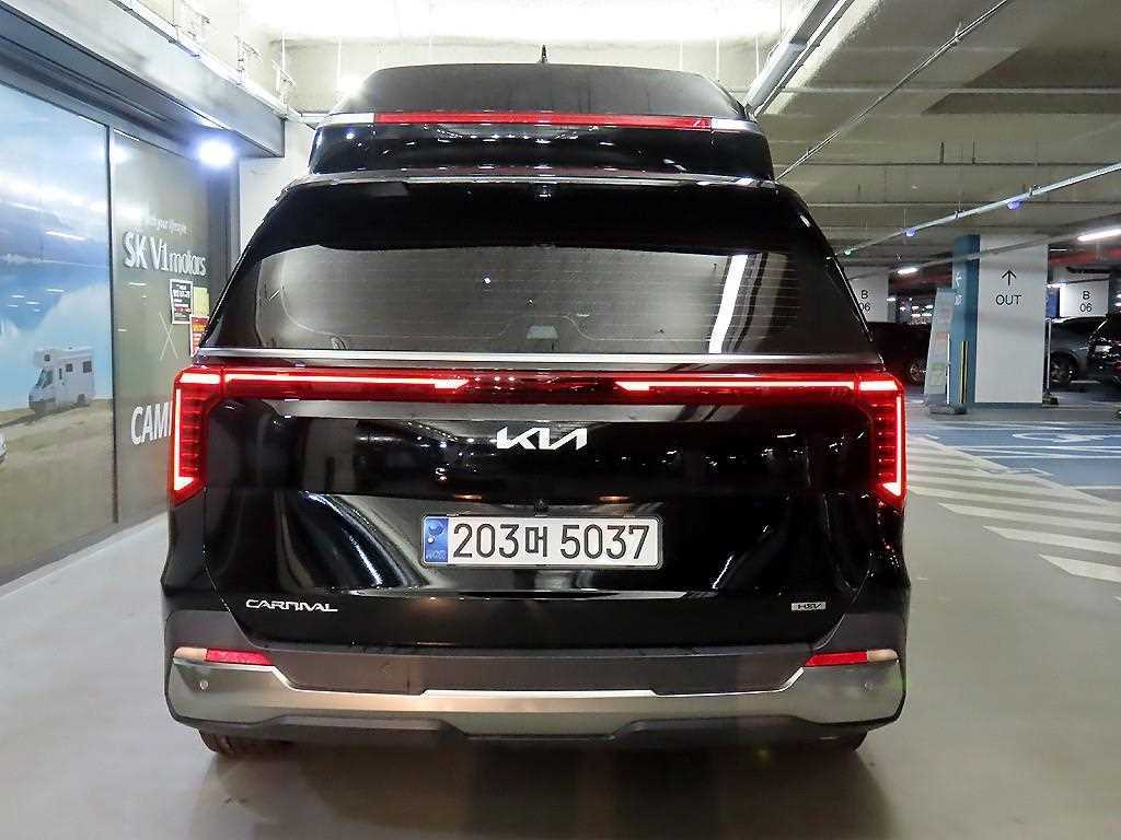 KIA Carnival - Vista 5