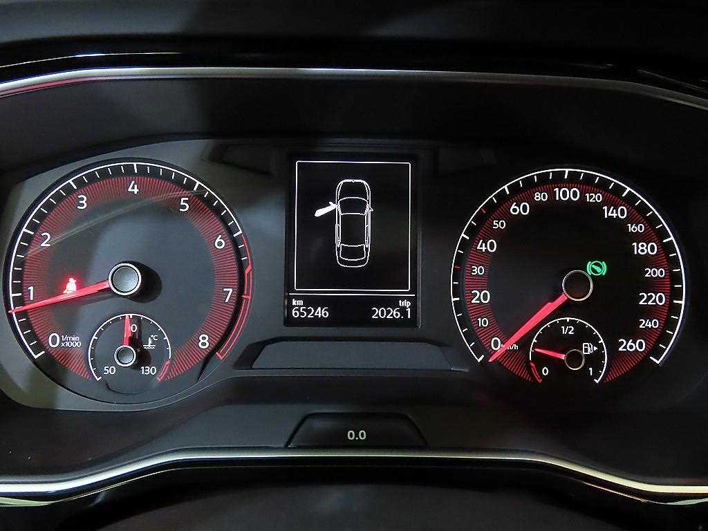 Volkswagen Jetta - Vista 9