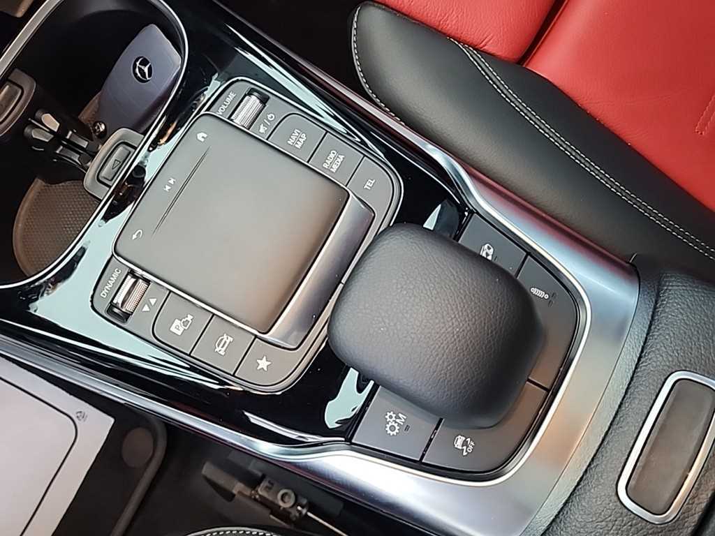 Mercedes Benz A Class 2022 Negro - Importación desde Corea - HF Imports Iquique - Foto 16