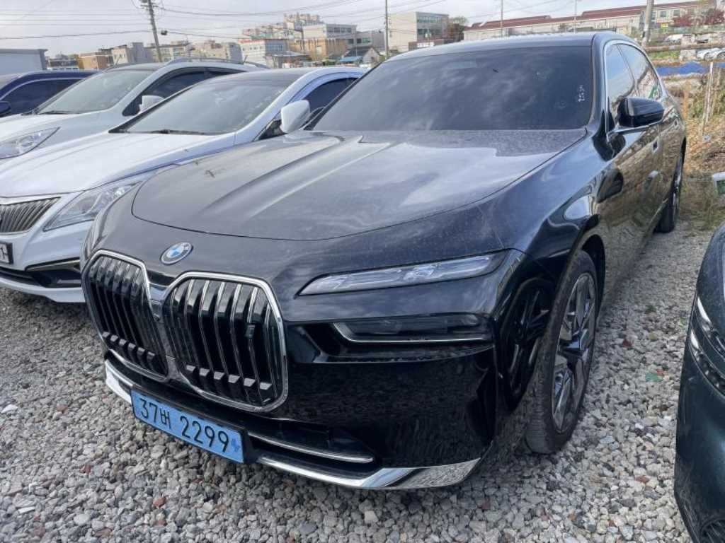 BMW i7 2023 - Importación desde Corea - HF Imports Iquique - Foto 1