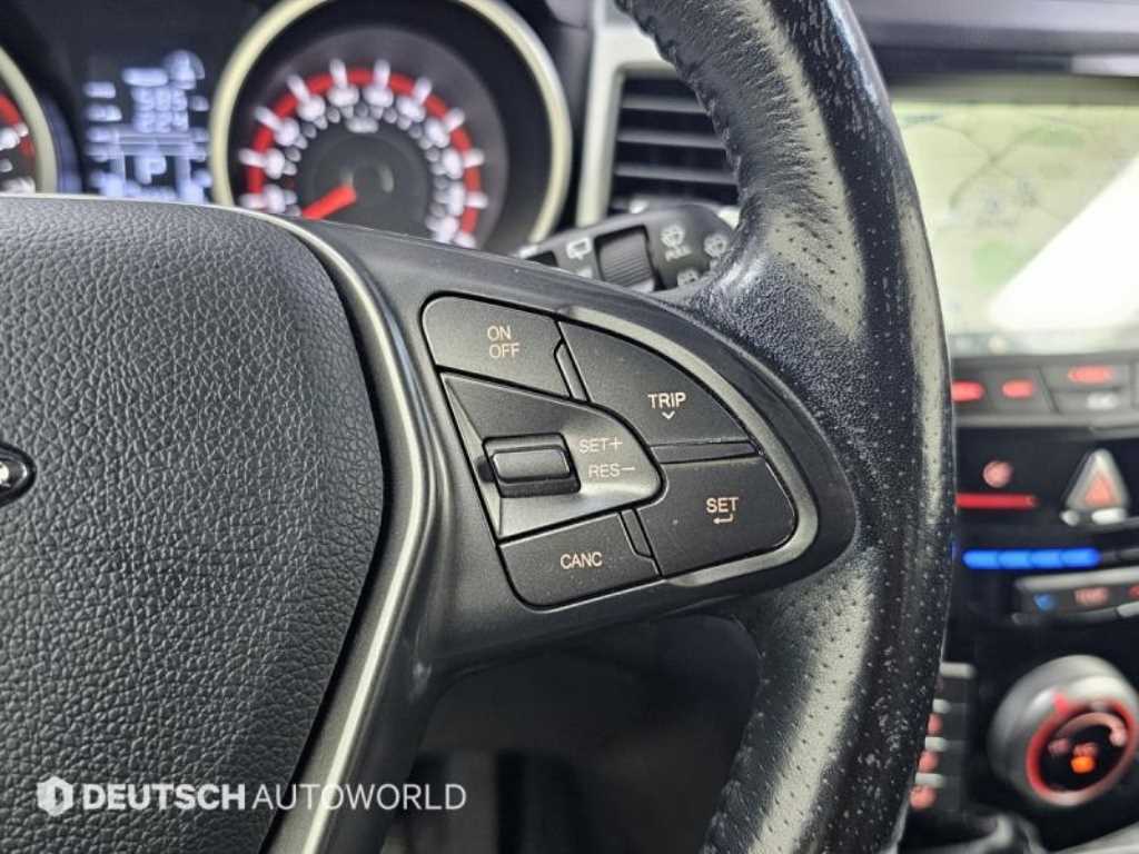 Ssangyong Tivoli 2018 Blanco - Importación desde Corea - HF Imports Iquique - Foto 16