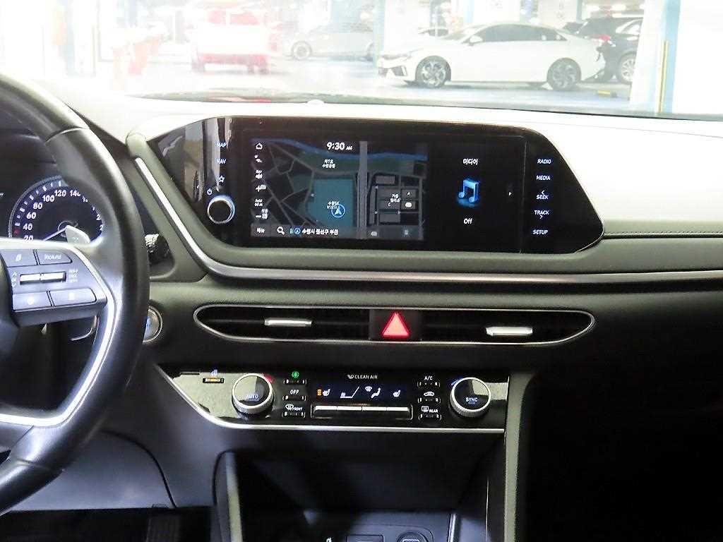 HYUNDAI Sonata - Vista 11