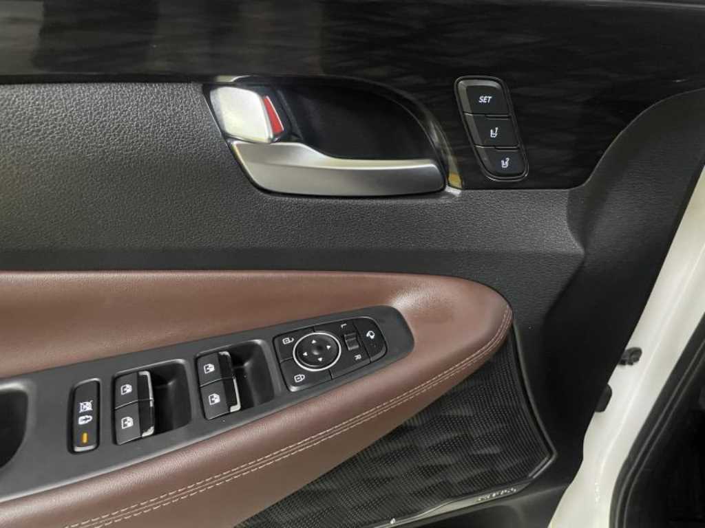 HYUNDAI Santa Fe 2019 Blanco - Importación desde Corea - HF Imports Iquique - Foto 14
