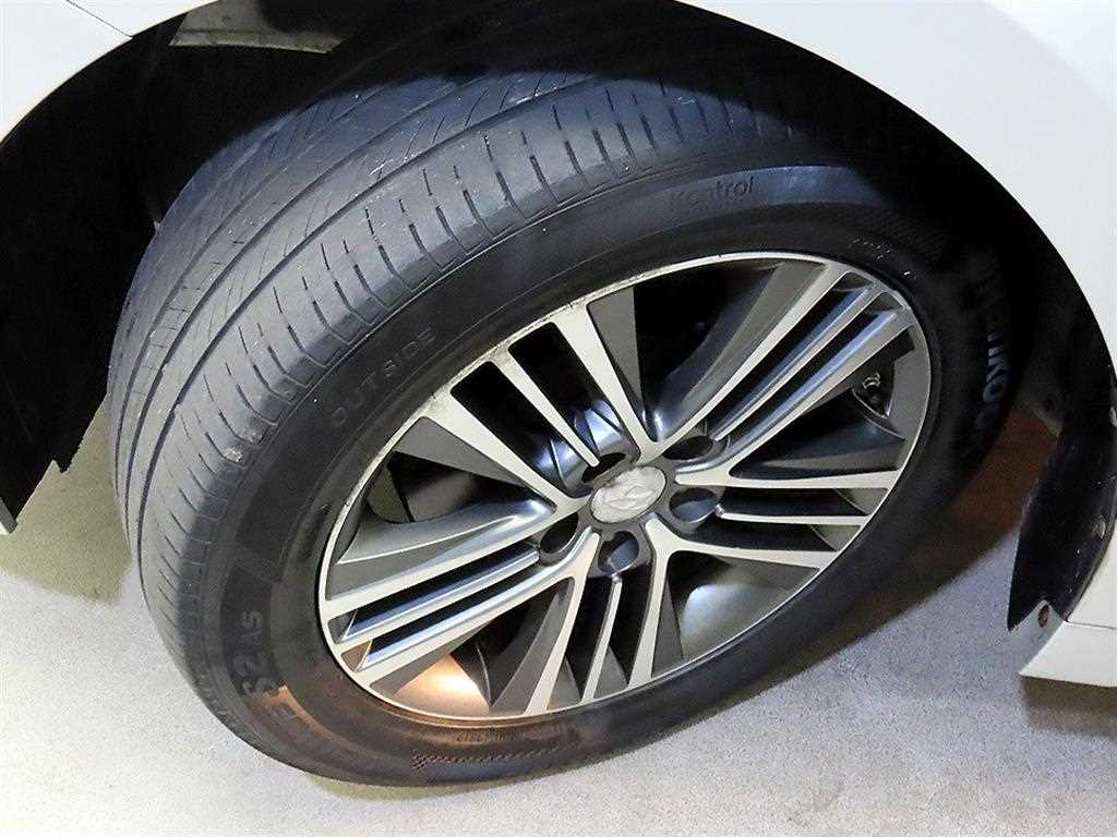 HYUNDAI Grandeur 2013 Plateado - Importación desde Corea - HF Imports Iquique - Foto 20