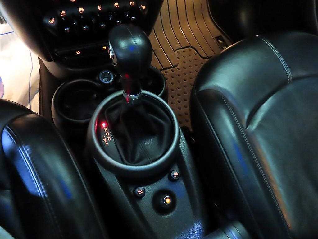 Mini Countryman - Vista 12