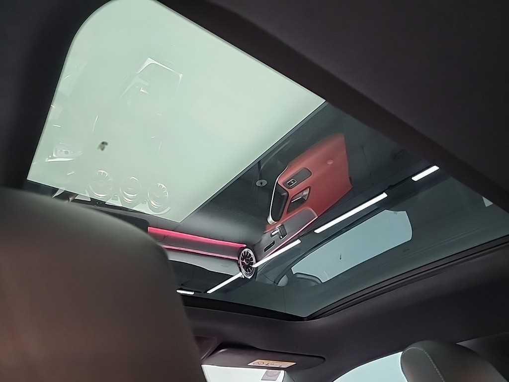 Mercedes Benz A Class 2022 Negro - Importación desde Corea - HF Imports Iquique - Foto 13