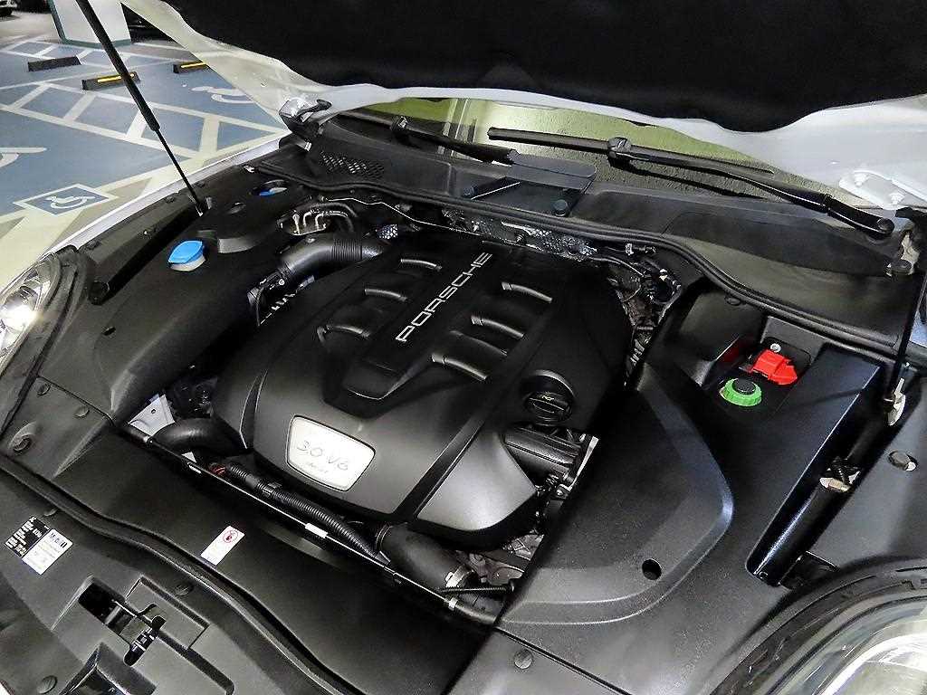 Porsche Cayenne 2015 Blanco - Importación desde Corea - HF Imports Iquique - Foto 19