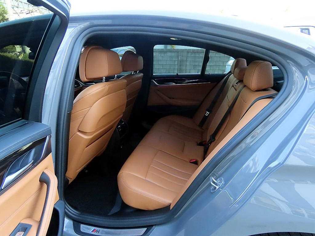 BMW 5 Series - Vista 6