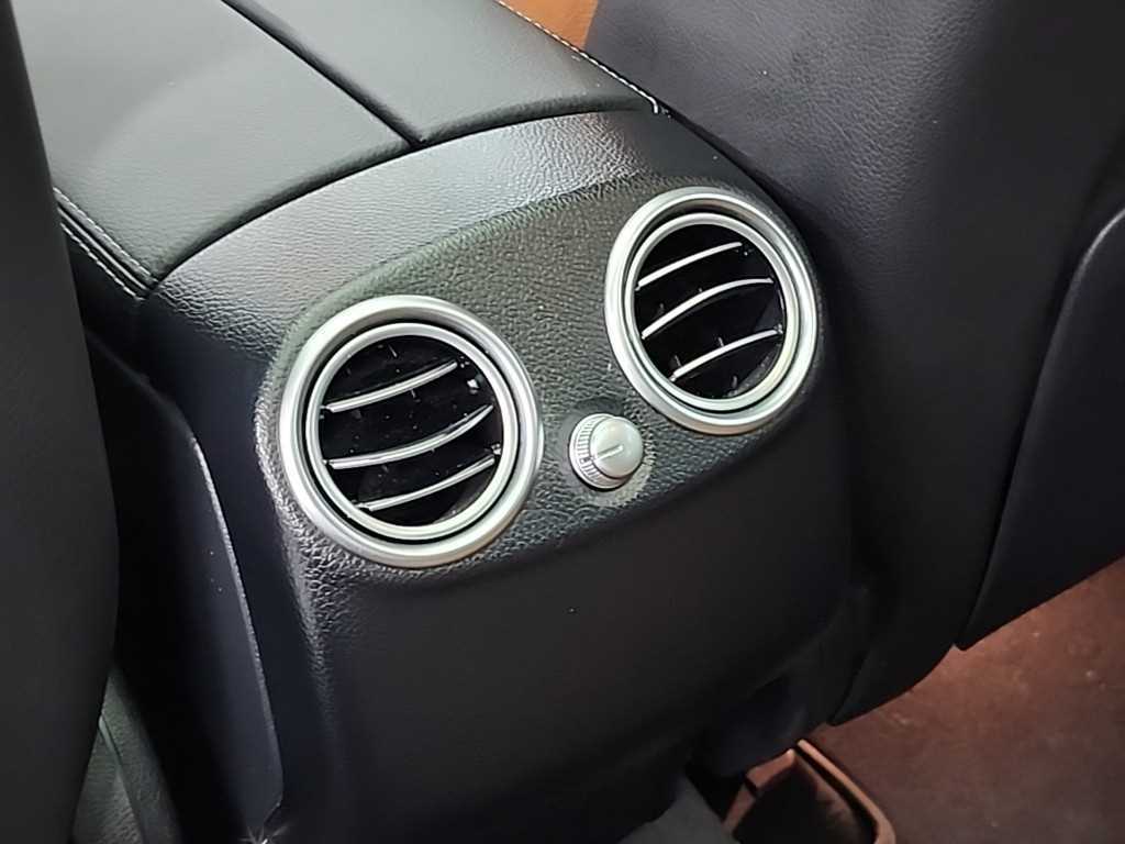 Mercedes Benz GLC Class 2022 Negro - Importación desde Corea - HF Imports Iquique - Foto 13