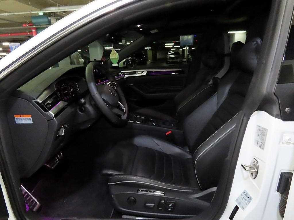 Volkswagen Arteon - Vista 6