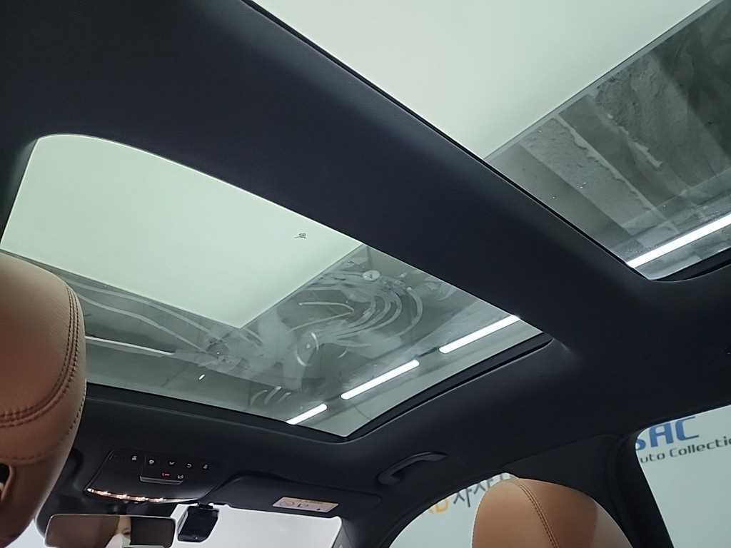 Mercedes Benz GLC Class 2022 Negro - Importación desde Corea - HF Imports Iquique - Foto 14