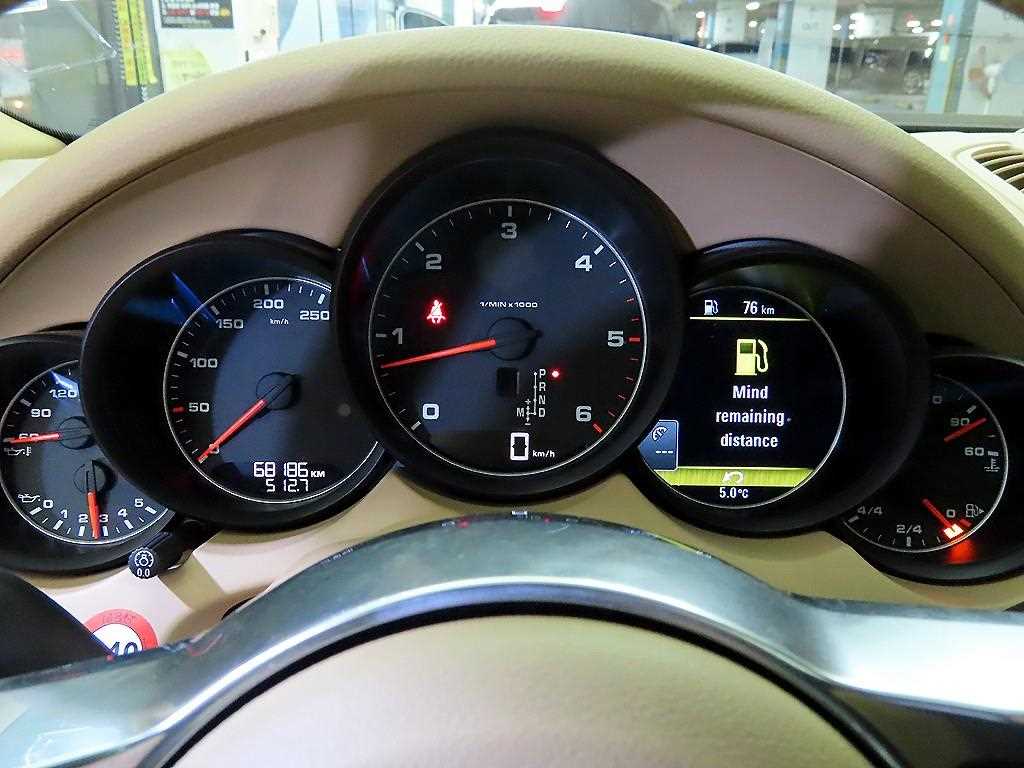 Porsche Cayenne - Vista 9